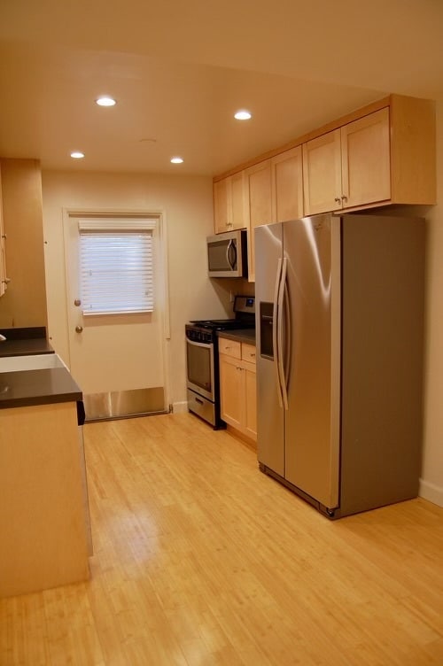 Photo - Burbank Laurel Apartments