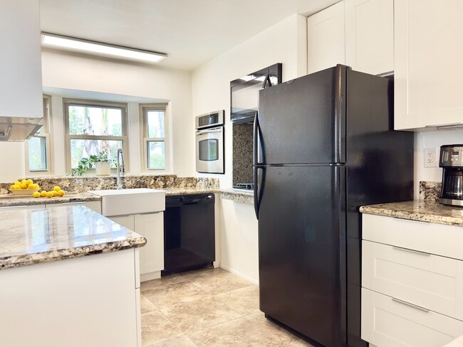 Photo - 2941 32nd St Unit 2941