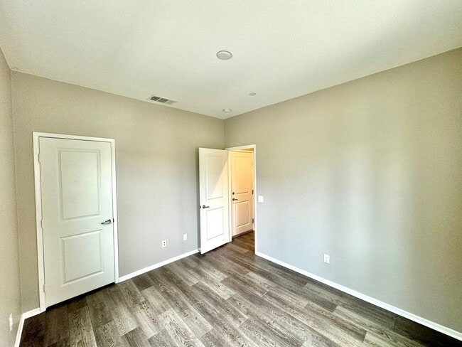 Photo - Spacious 4BD/3.5BA Townhome in Oceanside with Community Pool, 2-Car Garage & Covered Balcony