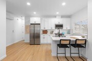 Photo - 6704 Saranac St