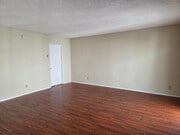 Photo - 1644 Colby Ave