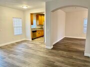 Photo - 16558 Paine St