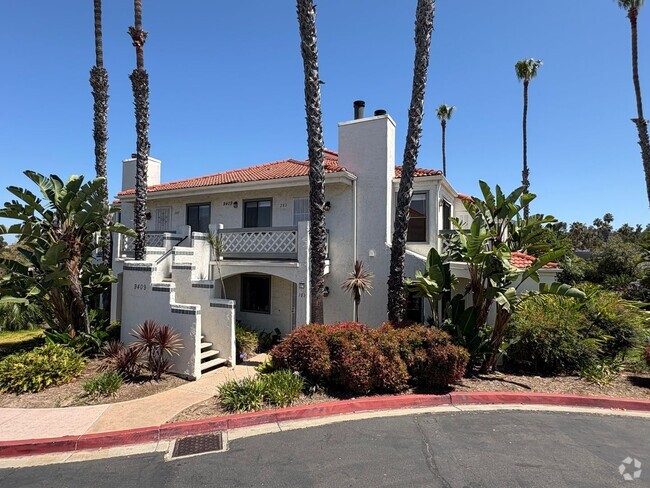 Building Photo - Spacious 2BR/2BA San Diego Condo Featuring... Unit 203