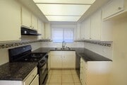 Photo - 2119 Elsinore St Apartment Unit 01