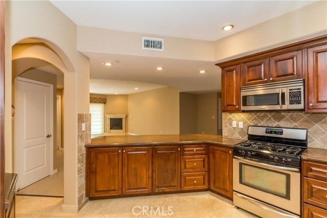 Building Photo - 4551 Coldwater Canyon Ave Unit 203 Rental