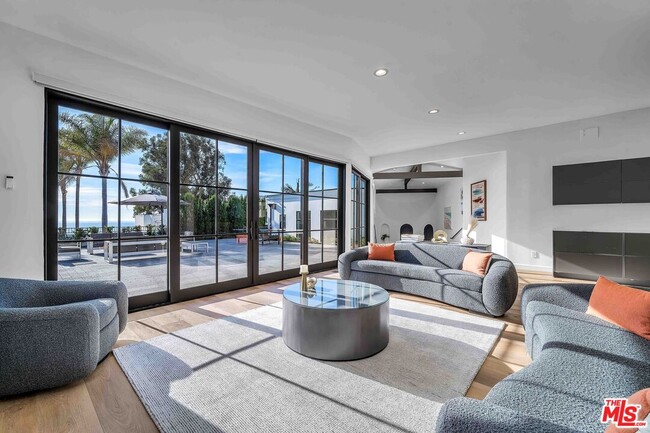 Photo - 350 Bellino Dr