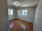 Photo - 10447 Cantara St