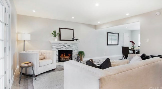 Photo - 14935 Ansford St