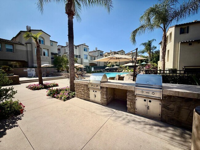 Photo - Beautiful 3 Bedroom townhome in San Marcos!