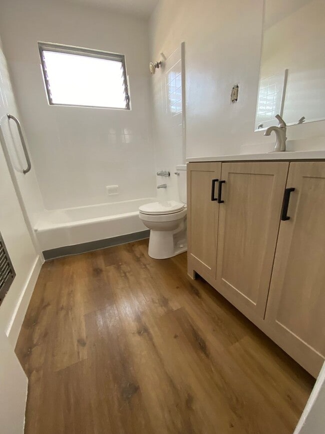 Photo - 629 Hayworth Ave Apartment Unit 7