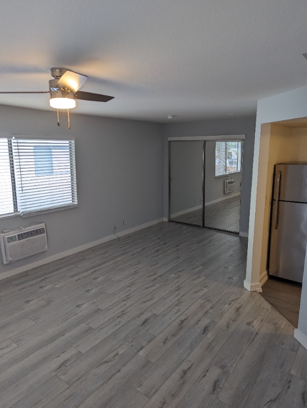Photo - 7014 Lanewood Ave Unit 11