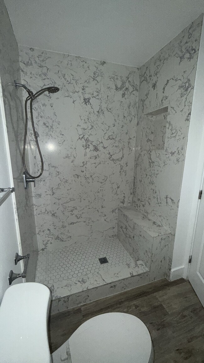 Photo - 4606 S Normandie Ave Unit Bottom 2