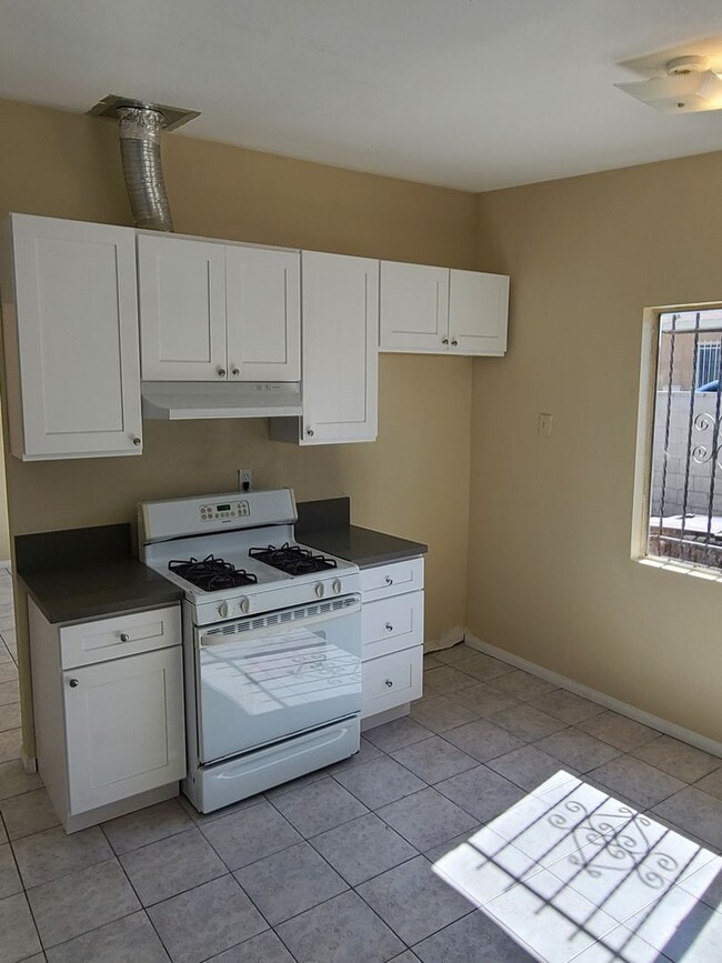 Photo - Bennett#2 Unit A