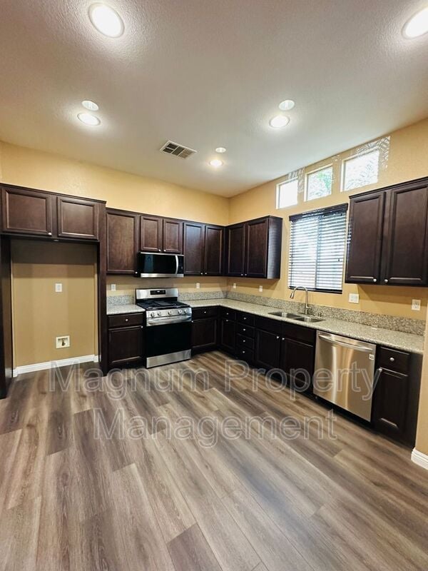 Photo - 34089 Dianthus Ln
