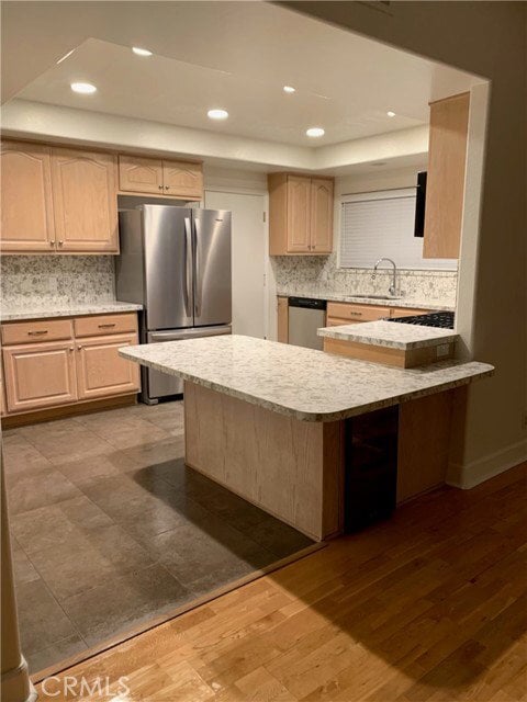 Photo - 292 Alpine St