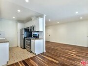 Photo - 1112 N Olive Dr Unit F