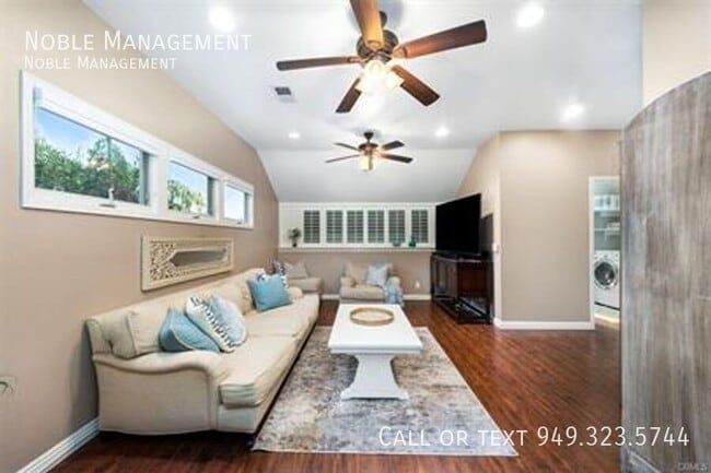 Photo - 327 N Harwood-