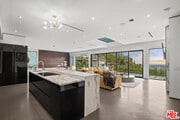 Photo - 1680 Sunset Plaza Dr