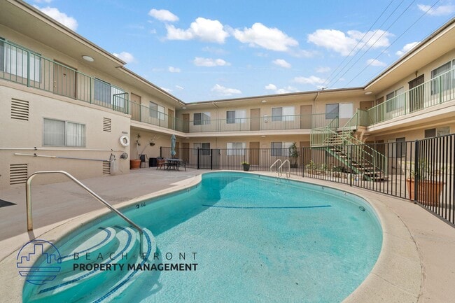 Photo - 13444-13460 Prairie Ave.