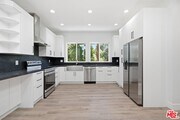 Photo - 11615 Burbank Blvd Unit 3/4