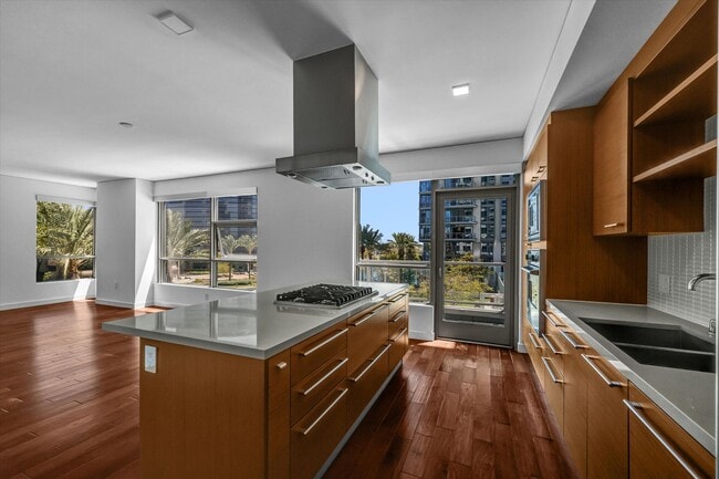 Building Photo - Luxury Elevated Living 1 Bed 1.5 Bath Condo at Skyline OC Unit 403