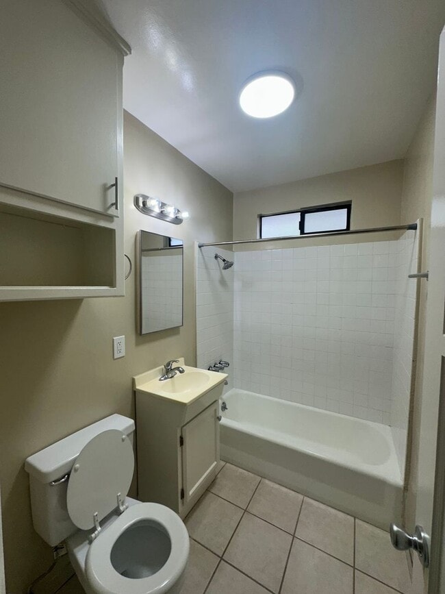 Photo - 12305OC Unit 12309