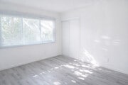 Master Bedroom - 812 Larch St