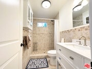 Photo - 225 S Clark Dr House