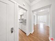 Photo - 1314 N HAYWORTH Ave Unit 303