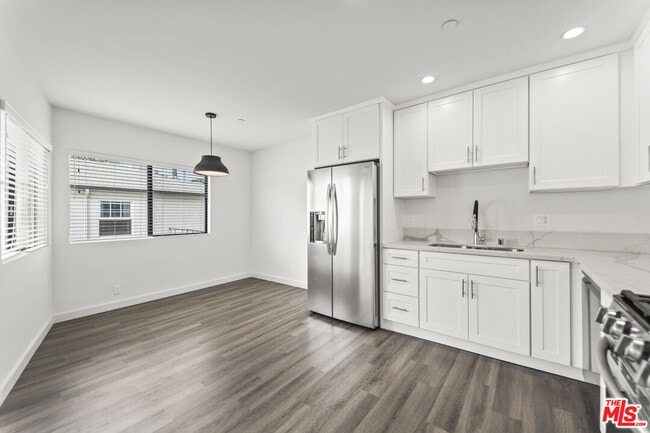Photo - 1264 9th St Unit B