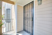 Photo - 111 N Moore Ave Townhome