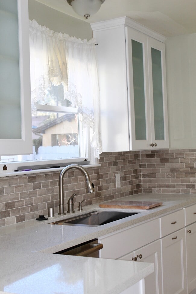 Photo - 67 Windsor Ln