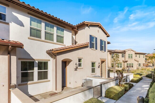 Photo - 1073 Delpy View Pt