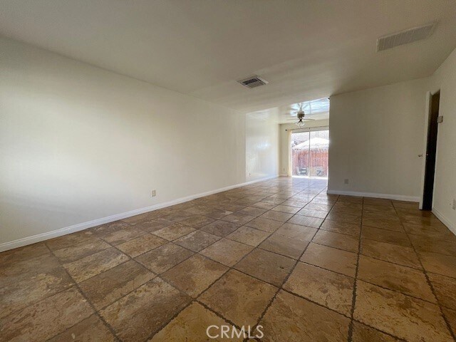 Photo - 17135 Roscoe Blvd