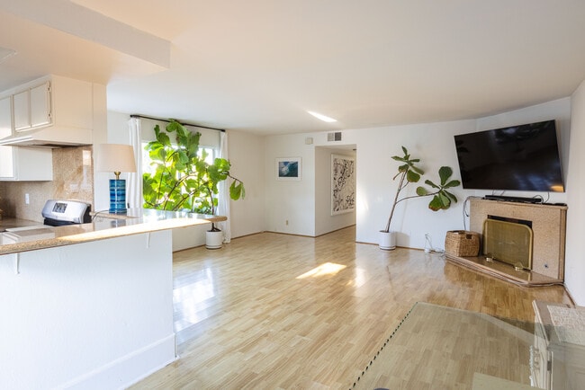 Photo - 1322 Electric Ave Unit 3