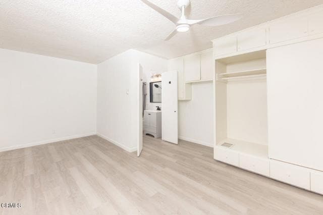 Photo - 4543 Rockland Pl