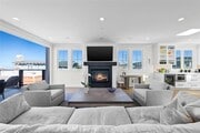 Photo - 309 Crest Dr