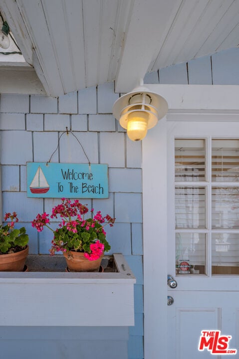 Photo - 2323 Grand Canal