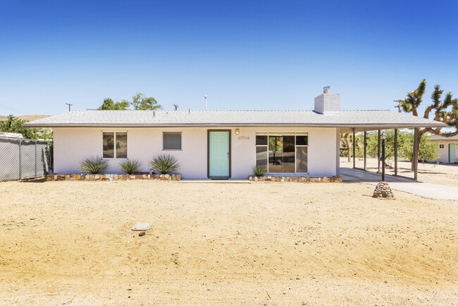 Photo - Cozy 2 bed/1 Bath house-UNFURNISHED **