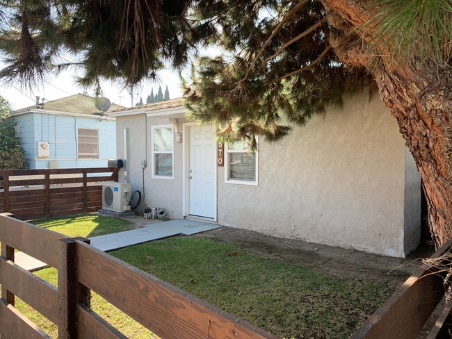 Building Photo - 162nd Duplex Unit Front House