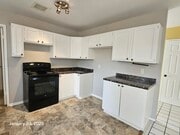 Photo - 42405 Iowa St