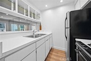 Photo - 950 Kings Rd Condo Unit 158