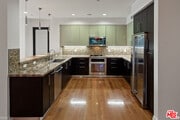 Photo - 1304 S Roxbury Dr Unit 301
