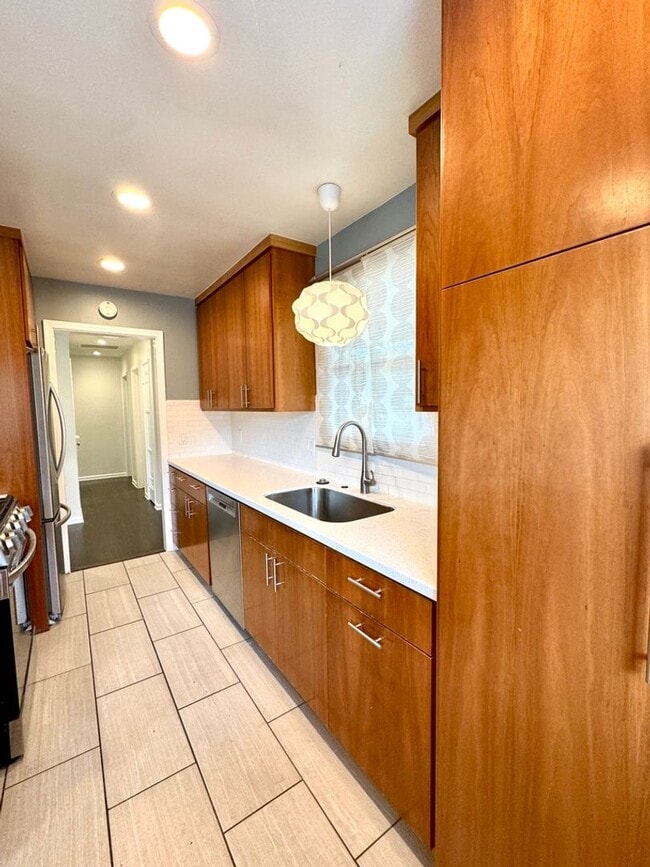 Photo - Fabulous 3 bedroom 1 bathroom updated home