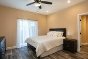 Photo - 3236 Royal Oaks Dr