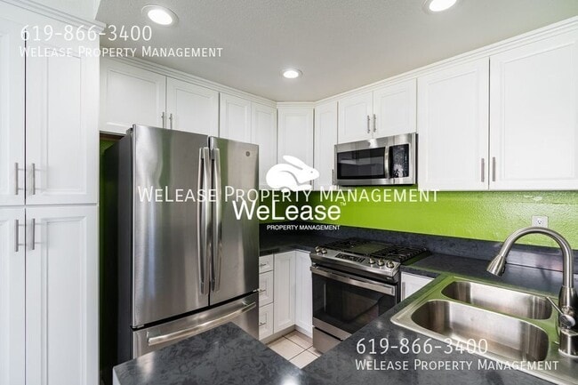 Building Photo - 11555 Caminito La Bar