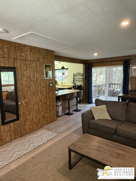 Photo - 23041 Oak Leaf Ln
