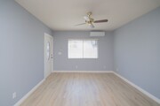 Photo - 16030Cent Unit 16032