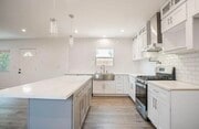 Photo - 18806 Lull St House