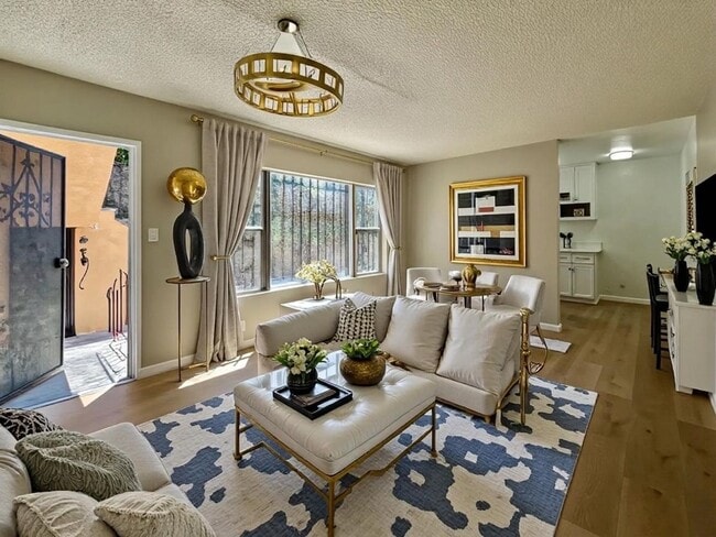 Photo - 533 W. 75th Street